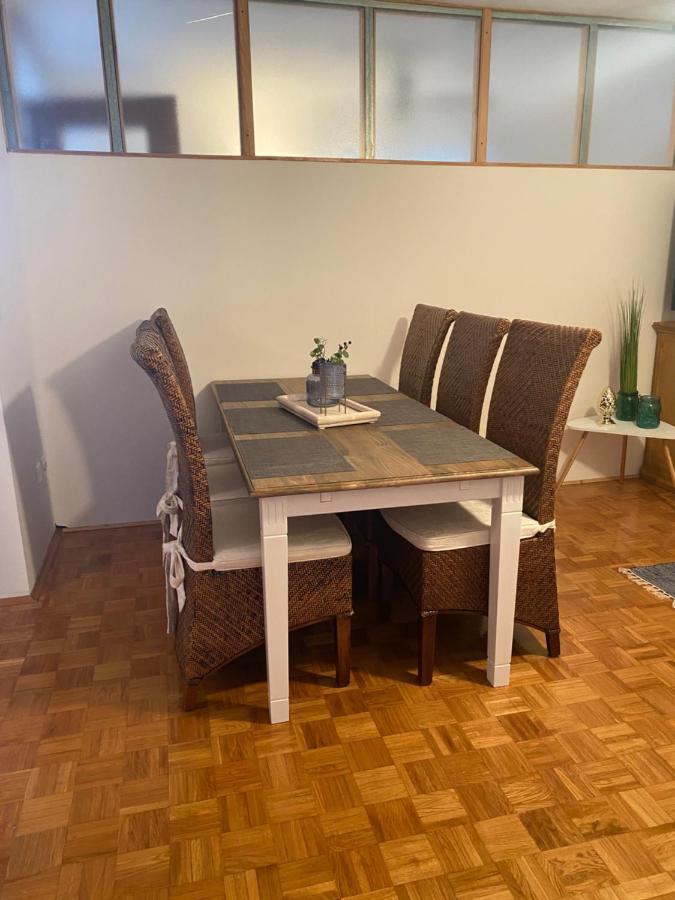 Apartment Privlaka Direkt Am Strand Mit Klima Und Neuem Badezimmer Haustiere Sind Willkommen ภายนอก รูปภาพ