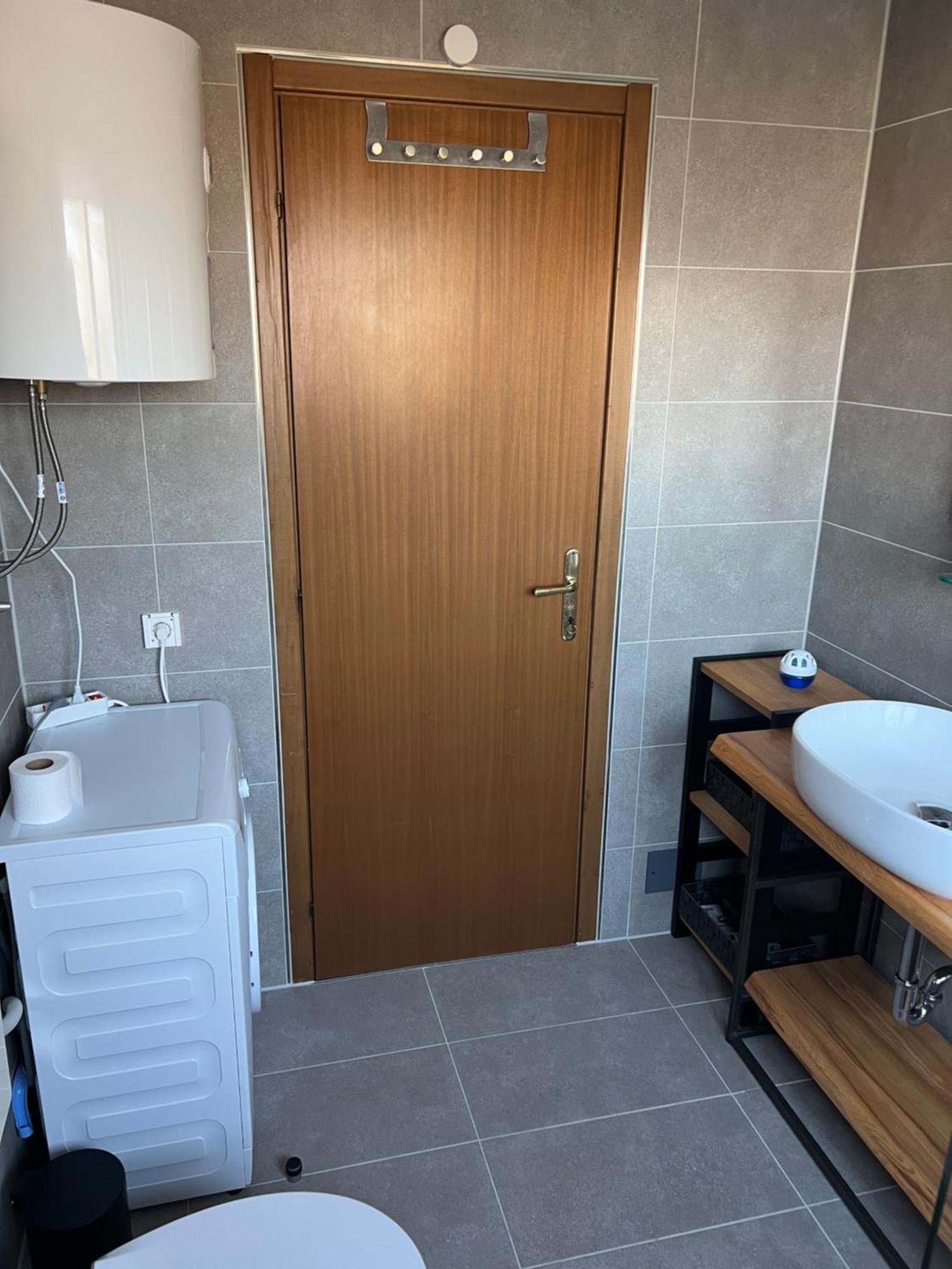 Apartment Privlaka Direkt Am Strand Mit Klima Und Neuem Badezimmer Haustiere Sind Willkommen ภายนอก รูปภาพ